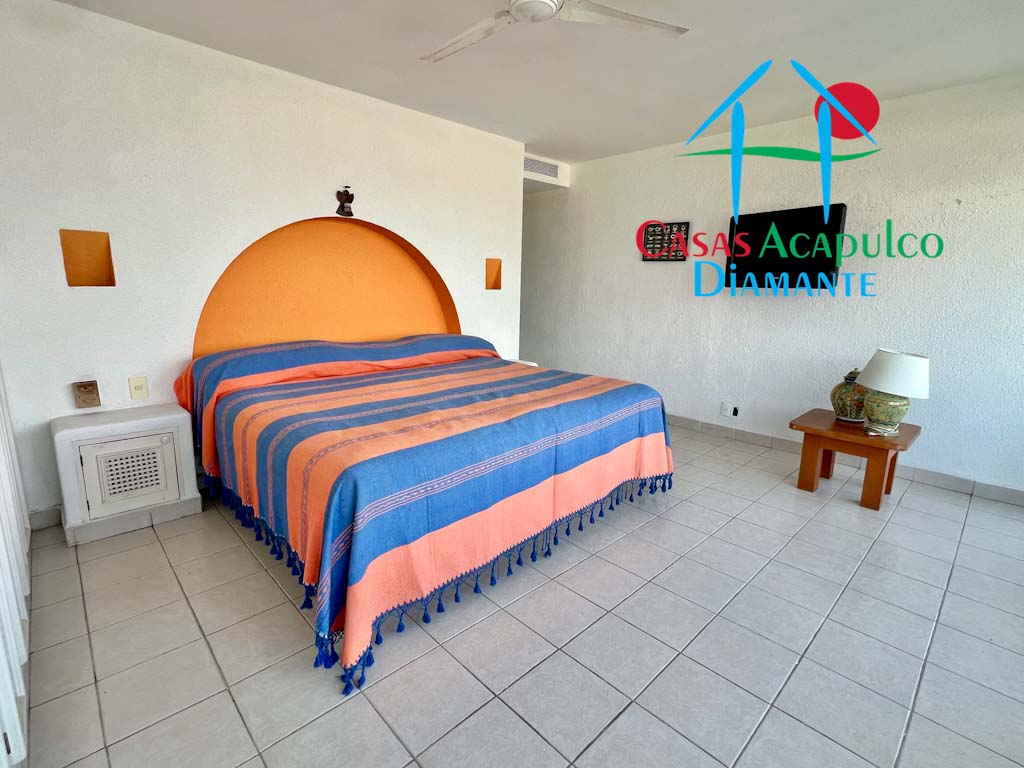 Brisas Diamante T2 119 - Recámara principal 3